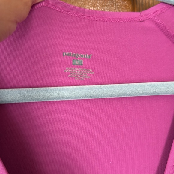 Patagonia Fuchsia dress - Picture 2 of 4